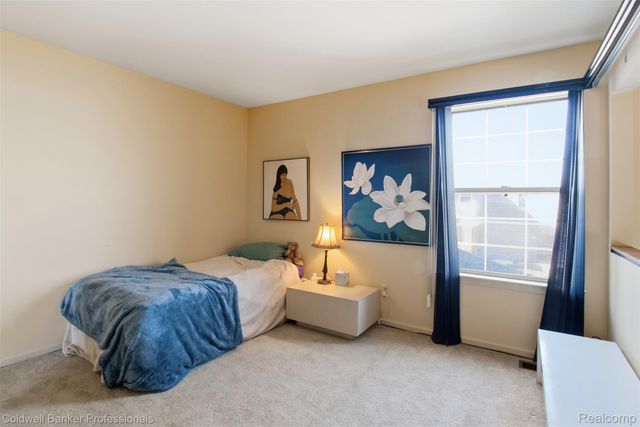 6821 Kindling Court, West Bloomfield Charter Township, MI 48322