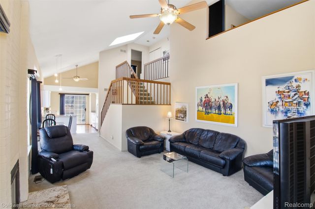 6821 Kindling Court, West Bloomfield Charter Township, MI 48322