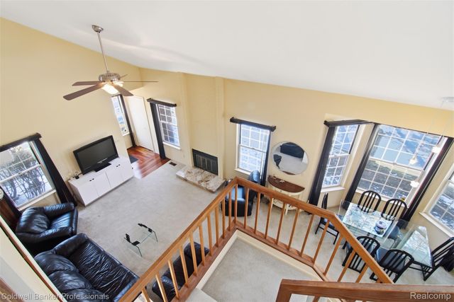 6821 Kindling Court, West Bloomfield Charter Township, MI 48322