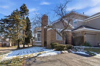 6821 Kindling Court, West Bloomfield Charter Township, MI 48322