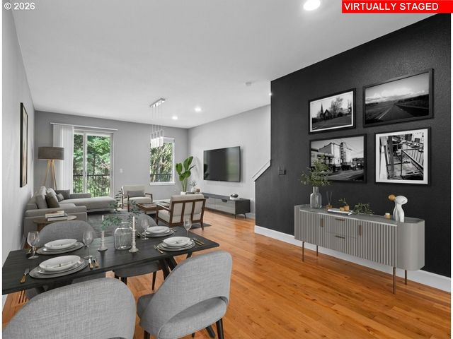 1952 Ne 48TH Way, Hillsboro, OR 97124