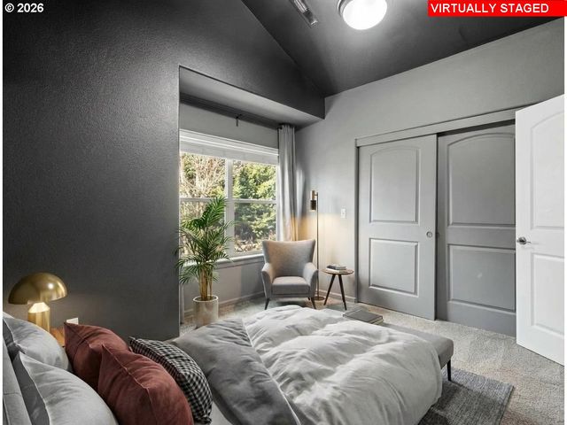 1952 Ne 48TH Way, Hillsboro, OR 97124