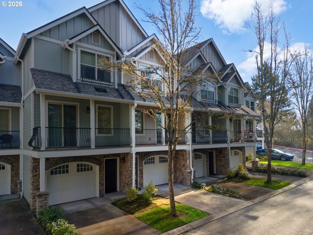 1952 Ne 48TH Way, Hillsboro, OR 97124