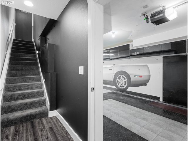 1952 Ne 48TH Way, Hillsboro, OR 97124