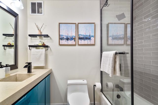 100 E WALTON Street 26H, Chicago, IL 60611