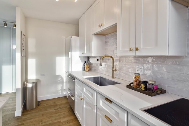100 E WALTON Street 26H, Chicago, IL 60611