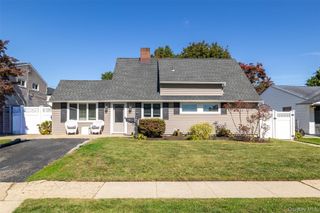 141 Horn Lane, Levittown, NY 11756