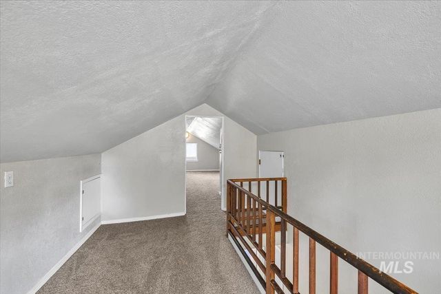 22 N Sunset St, Nampa, ID 83651