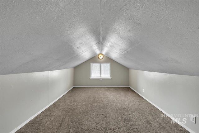 22 N Sunset St, Nampa, ID 83651