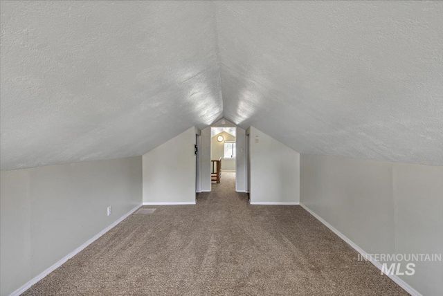 22 N Sunset St, Nampa, ID 83651