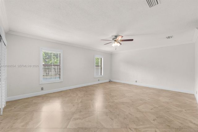 7700 NW 11th Place, Plantation, FL 33322