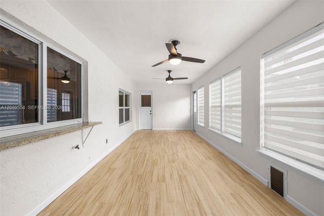 7700 NW 11th Place, Plantation, FL 33322
