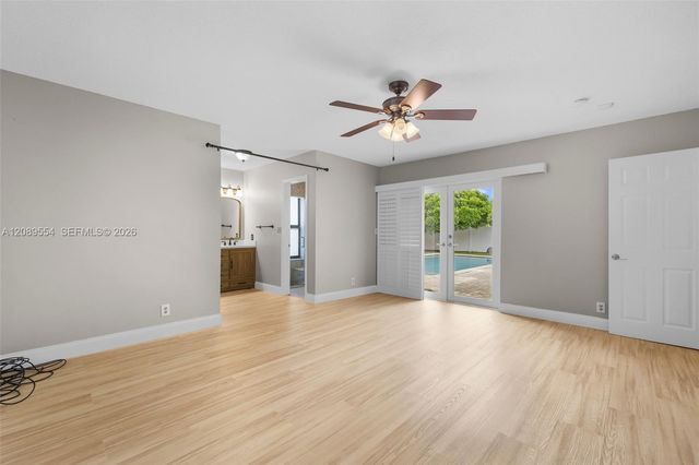 7700 NW 11th Place, Plantation, FL 33322