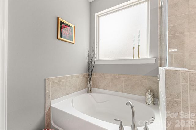 570 Sandbar Point, Clover, SC 29710