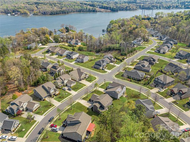 570 Sandbar Point, Clover, SC 29710