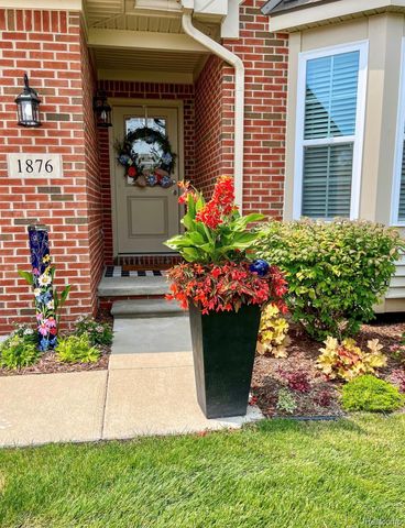 1876 Genoa Circle, Genoa Township, MI 48843