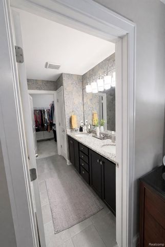 1876 Genoa Circle, Genoa Township, MI 48843