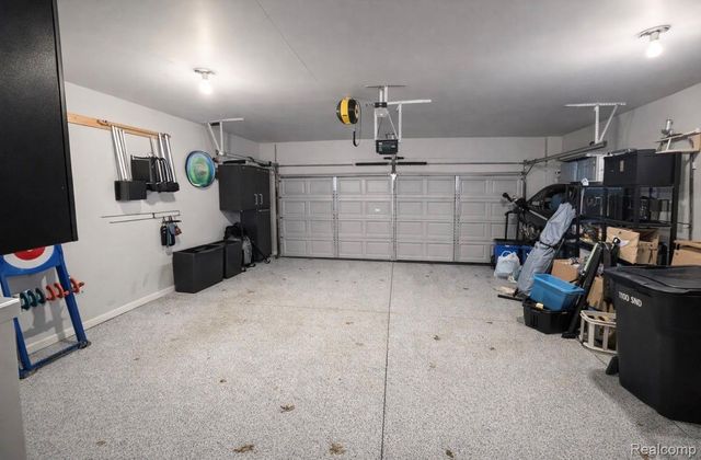 1876 Genoa Circle, Genoa Township, MI 48843