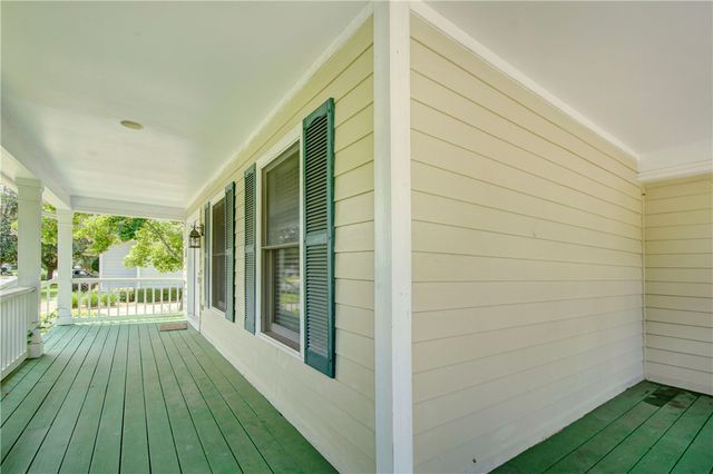 112 Newfield Street, St Simons Island, GA 31522