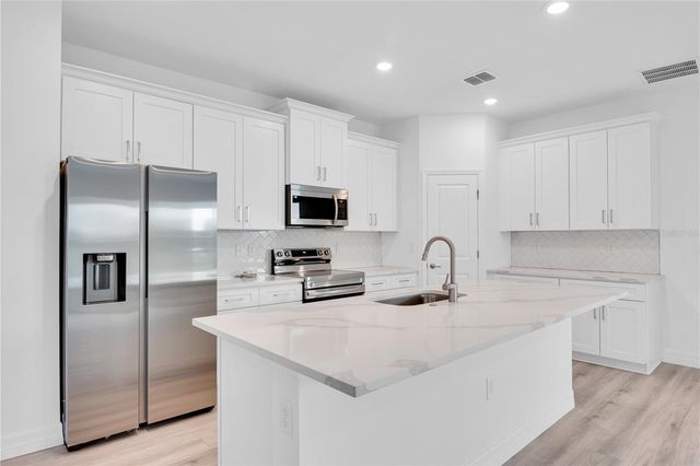 506 MARION OAKS TRAIL, Ocala, FL 34473