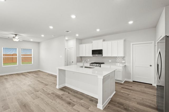 17407 Sage Run Drive, Waller, TX 77484