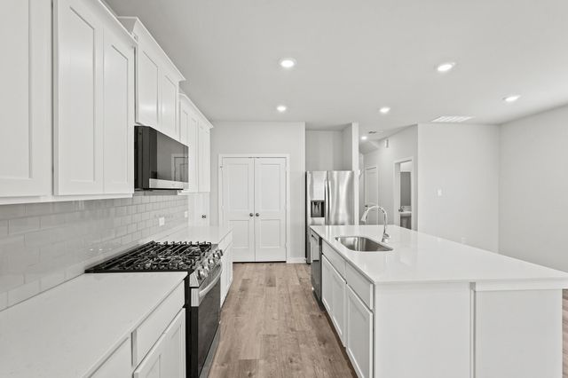 17407 Sage Run Drive, Waller, TX 77484