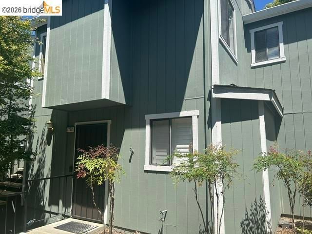1152 Maywood, Martinez, CA 94553