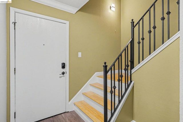1152 Maywood, Martinez, CA 94553