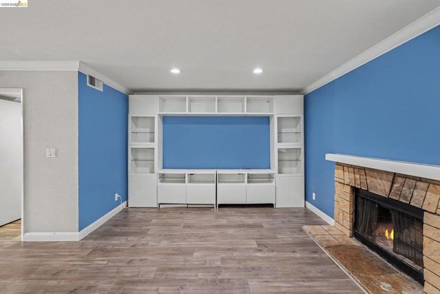 1152 Maywood, Martinez, CA 94553