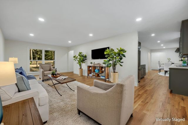 5583 Pimlico Drive, Tallahassee, FL 32309