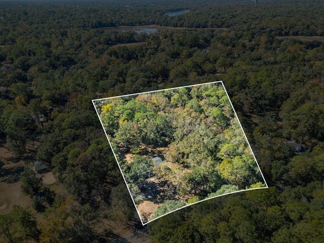 5583 Pimlico Drive, Tallahassee, FL 32309