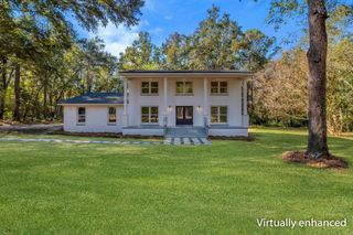 5583 Pimlico Drive, Tallahassee, FL 32309