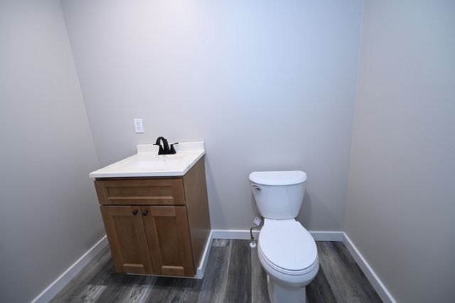 524 E Allison Street, Nevada, MO 64772