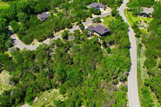 3008 Constitution DR, Lago Vista, TX 78645