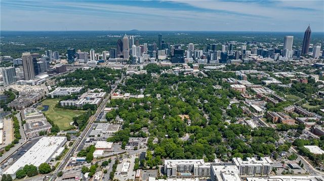 1068 Snyder Street NW, Atlanta, GA 30318