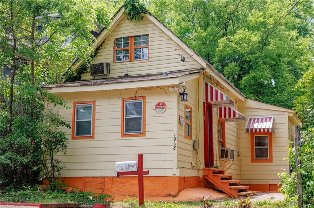 1068 Snyder Street NW, Atlanta, GA 30318
