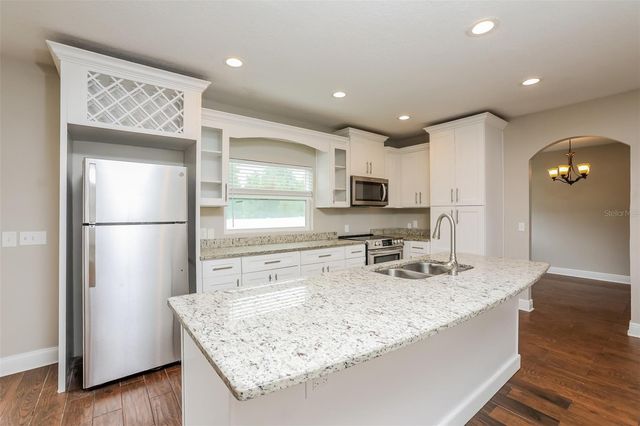 207 TARANTO WAY, Kissimmee, FL 34758