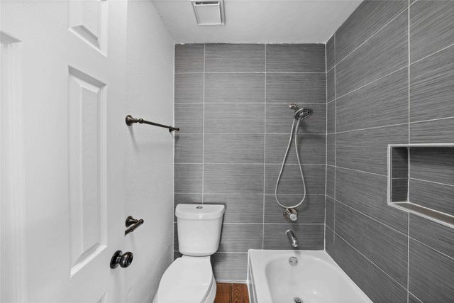 14800 Enterprise Drive 11C, Farmers Branch, TX 75234