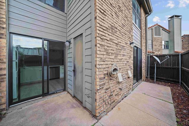 14800 Enterprise Drive 11C, Farmers Branch, TX 75234