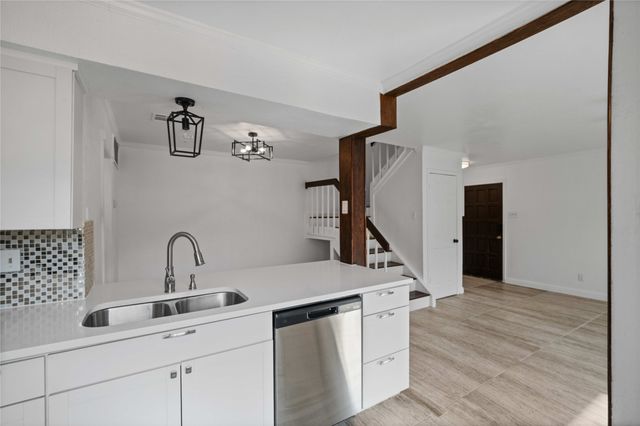 14800 Enterprise Drive 11C, Farmers Branch, TX 75234