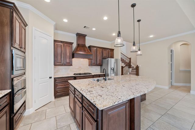 78 Lindenberry Circle, Spring, TX 77389