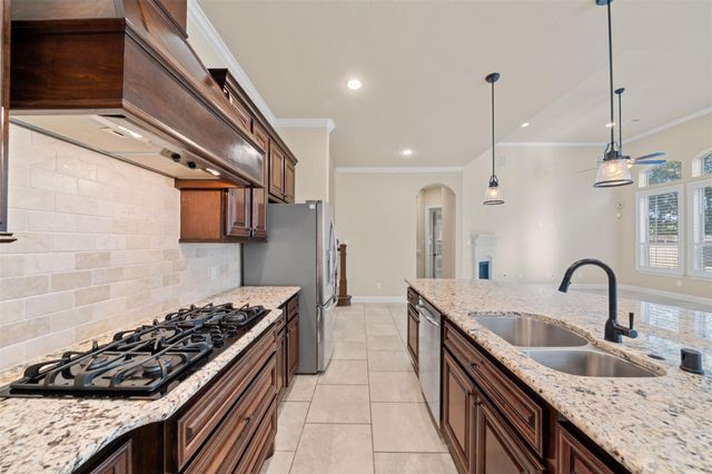 78 Lindenberry Circle, Spring, TX 77389