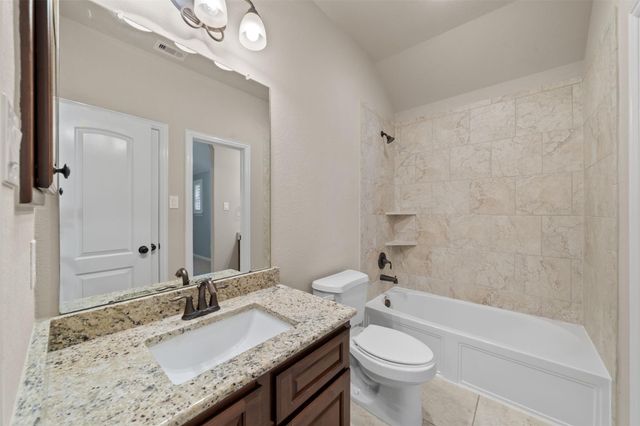 78 Lindenberry Circle, Spring, TX 77389