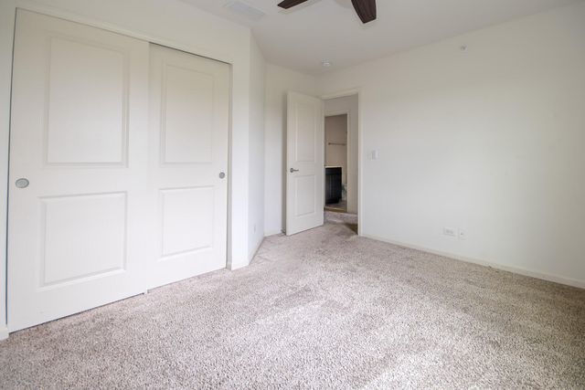 2049 Stuttle Road, Batavia, IL 60510