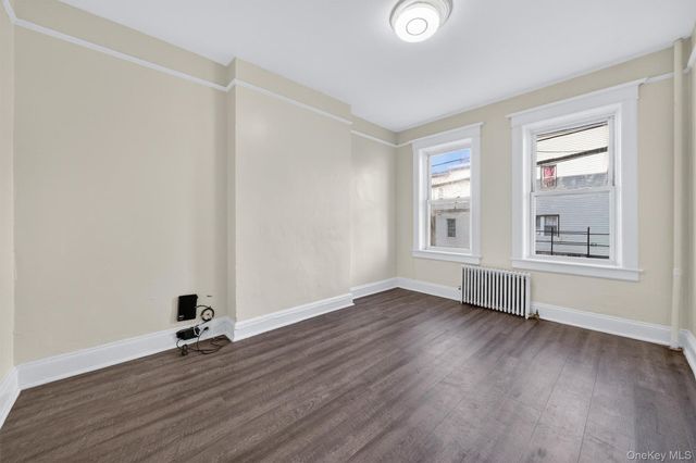 74 Oak Street 1A, Yonkers, NY 10701