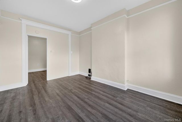 74 Oak Street 1A, Yonkers, NY 10701