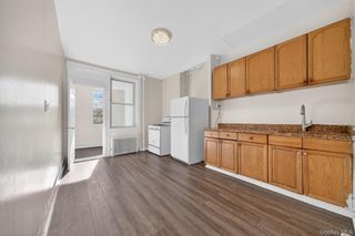 74 Oak Street 1A, Yonkers, NY 10701