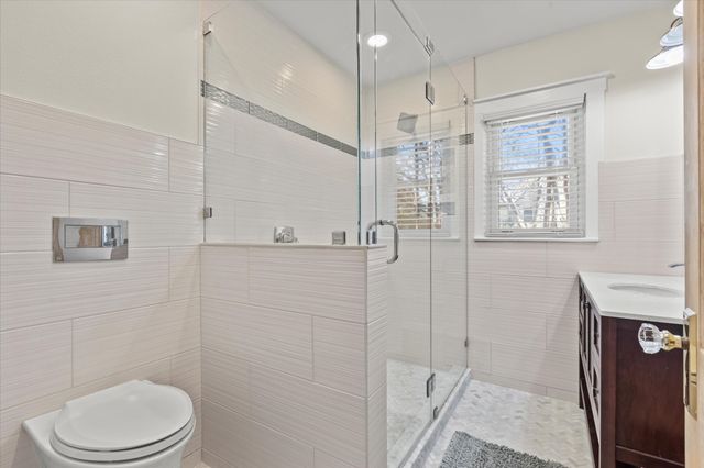 2919 Maple Springs Boulevard, Dallas, TX 75235