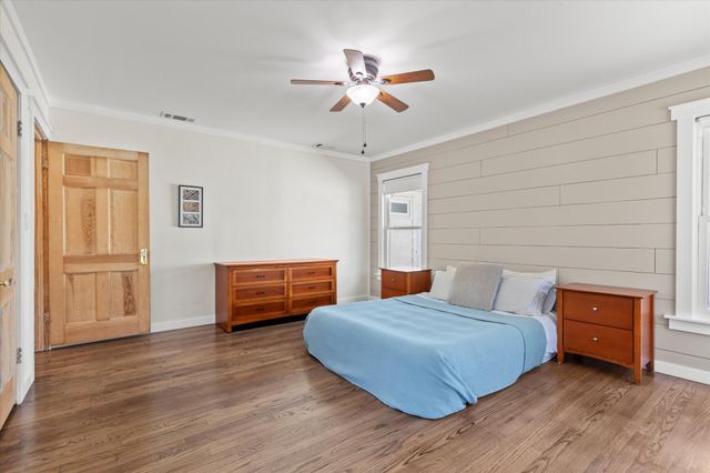 2919 Maple Springs Boulevard, Dallas, TX 75235