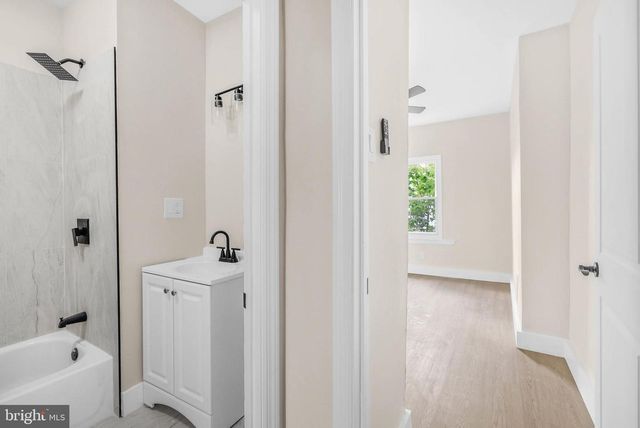 4288 VIOLA ST, Philadelphia, PA 19104